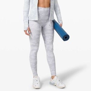 Wunder Under High-Rise Tight 28” Luxtreme | Camo